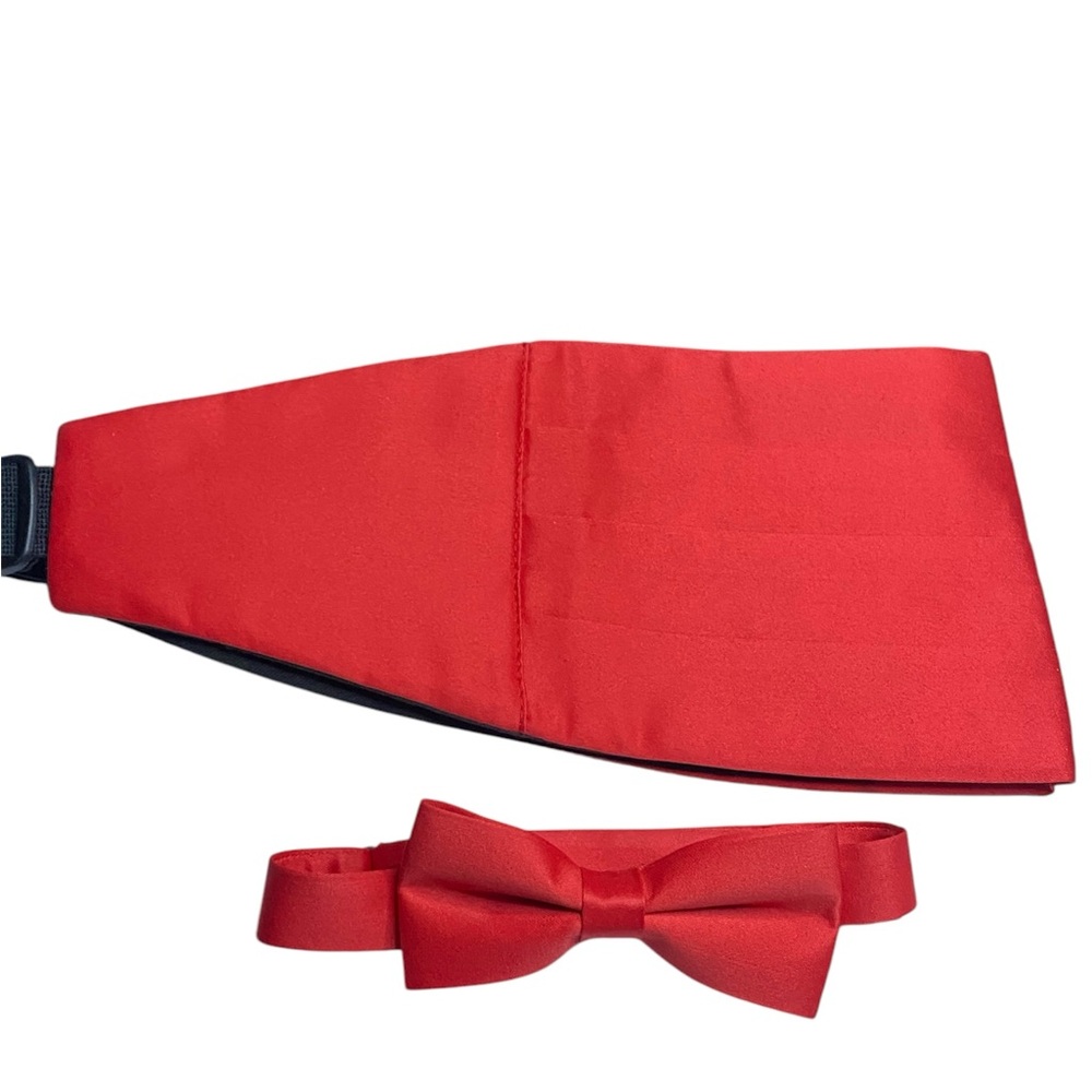 Red Cummerbund and Bow Tie set